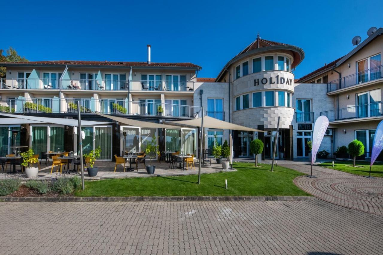 Holiday Resorts Балатонсарсо